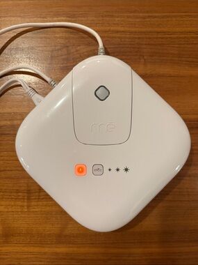 iluminage Beauty mē Sleek at home IPL
